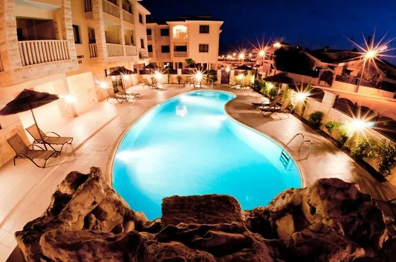 Blue Serenity Complex لارنكا 0*,