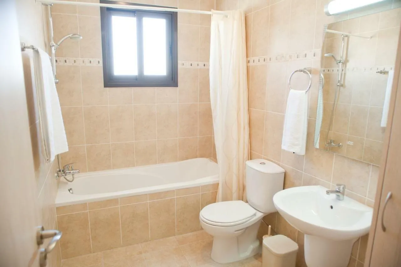شقة Blue Serenity Complex لارنكا قبرص